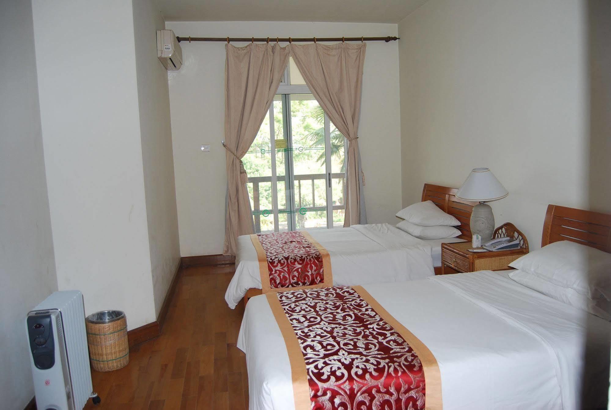 Yunnan Dianchi Garden Resort Hotel & Spa Kunming Buitenkant foto