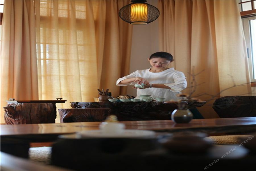 Yunnan Dianchi Garden Resort Hotel & Spa Kunming Buitenkant foto